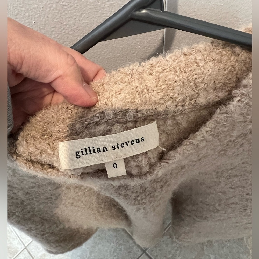 Gillian Stevens Hayes Sweater - Picture 3 of 4